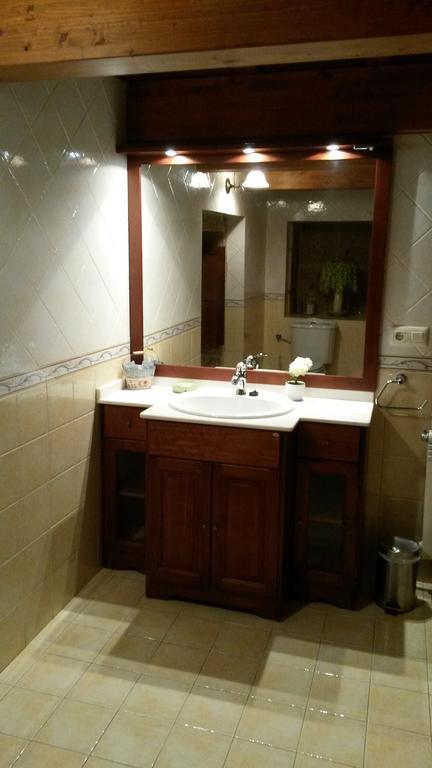 Hostal Casa Anxelina Astureses Exterior foto
