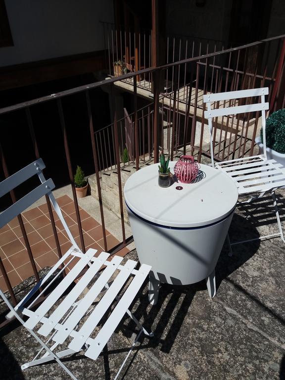 Hostal Casa Anxelina Astureses Exterior foto