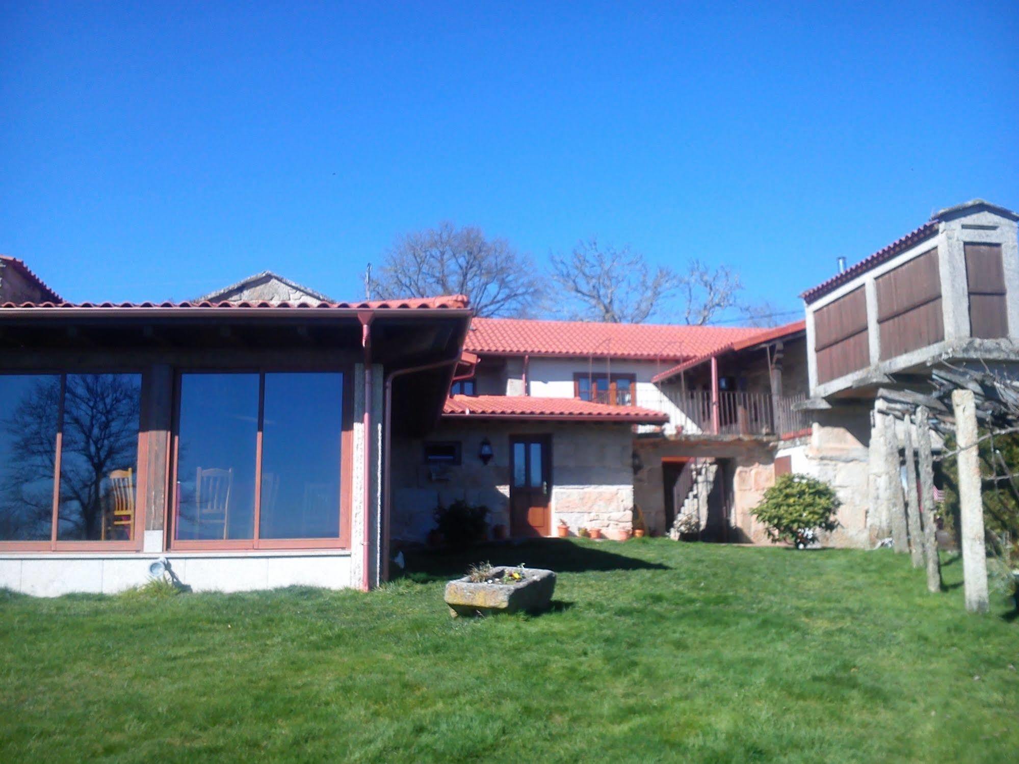 Hostal Casa Anxelina Astureses Exterior foto