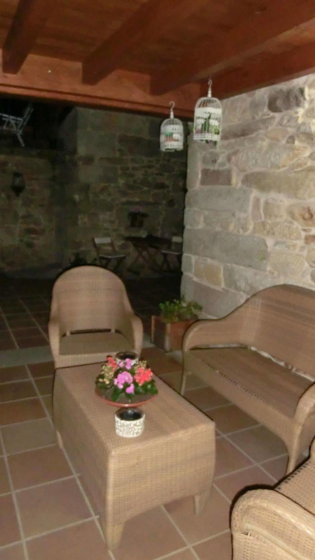 Hostal Casa Anxelina Astureses Exterior foto